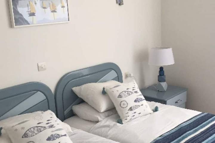 Gîte pour 6 personnes, avec terrasse dans Carystos - 2