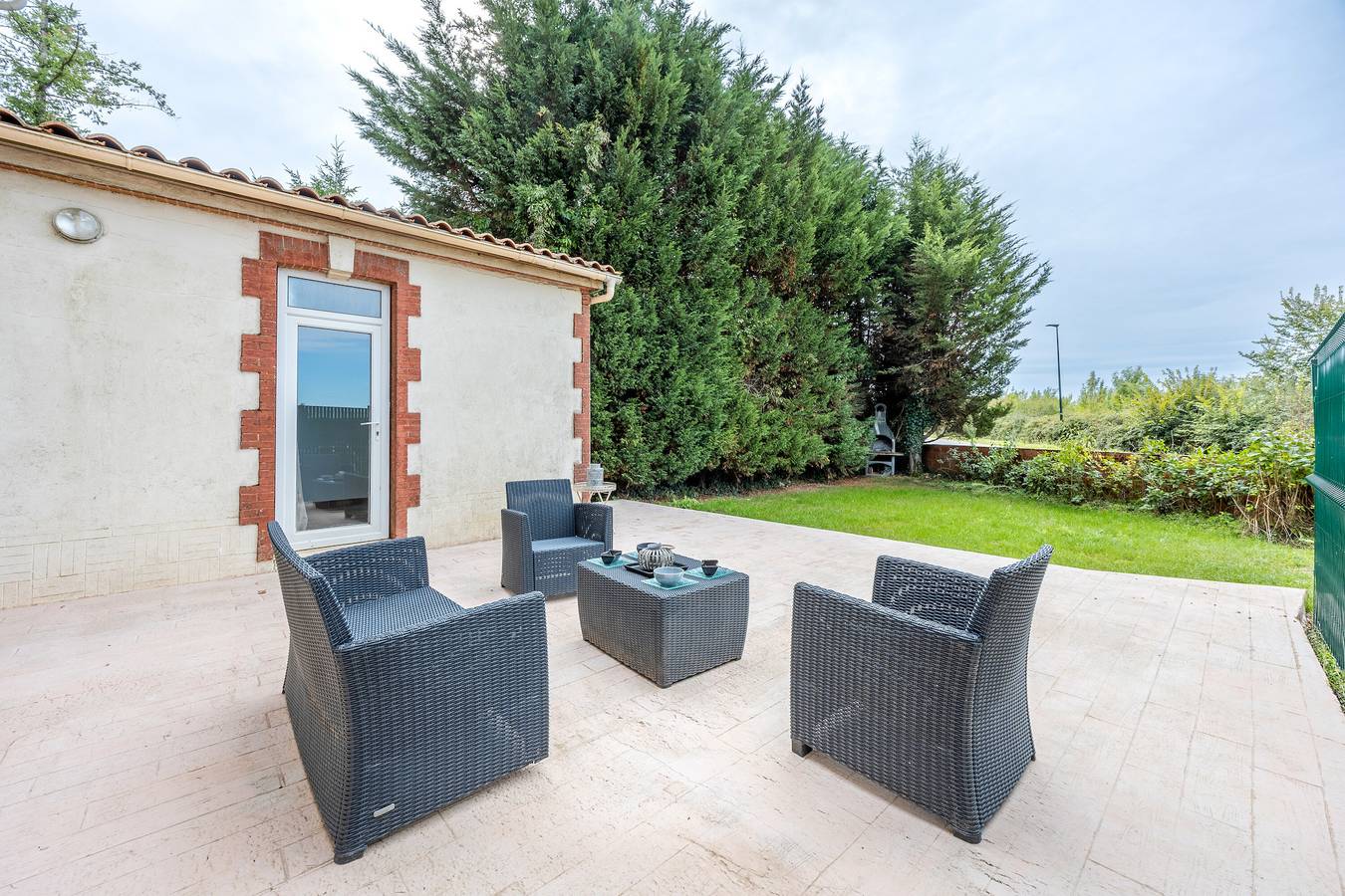 Maison de vacances 'Gîte Les Garnes 4 Personnes' avec terrasse privée, jardin privé et Wi-Fi in Saint-Martin-des-Fontaines, Fontenay-le-Comte