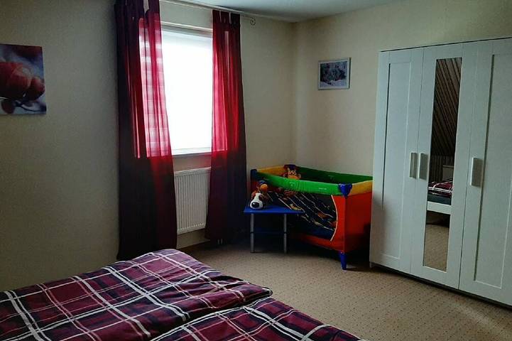 Ferienwohnung für 3 Personen, mit Balkon und Garten sowie Pool in Friedrichroda - 3
