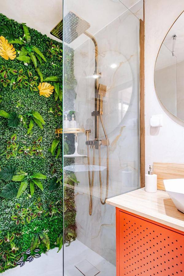 Location de vacances pour 7 personnes, avec jacuzzi et jardin dans Gare Du Grau Du Roi - 4