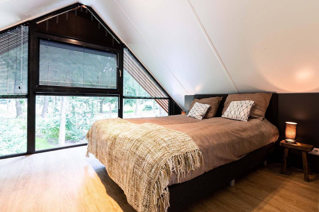 Landgoed de Scheleberg — Recreatievilla 7 personen Wellness (Spa) in Hoge Veluwe