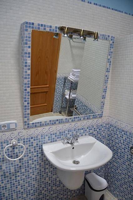 Casa rural con piscina para 6 personas, con piscina además de jardín y vistas en Eo-Navia - 2