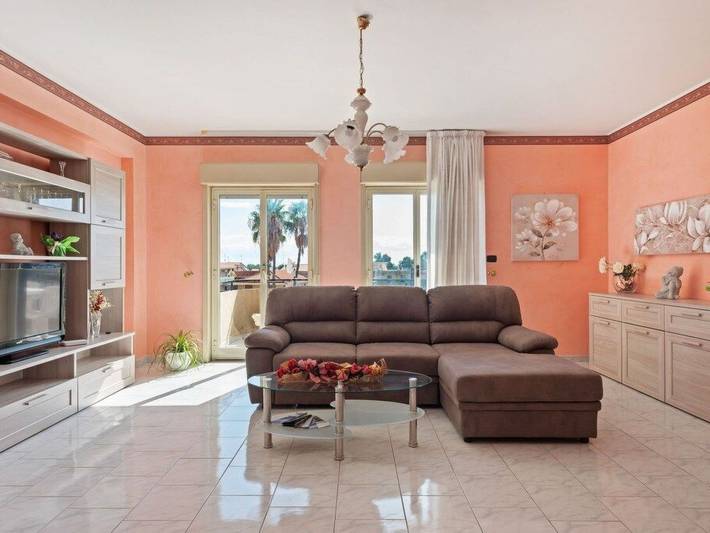 Appartamento per 5 persone, con terrazza a Mascali