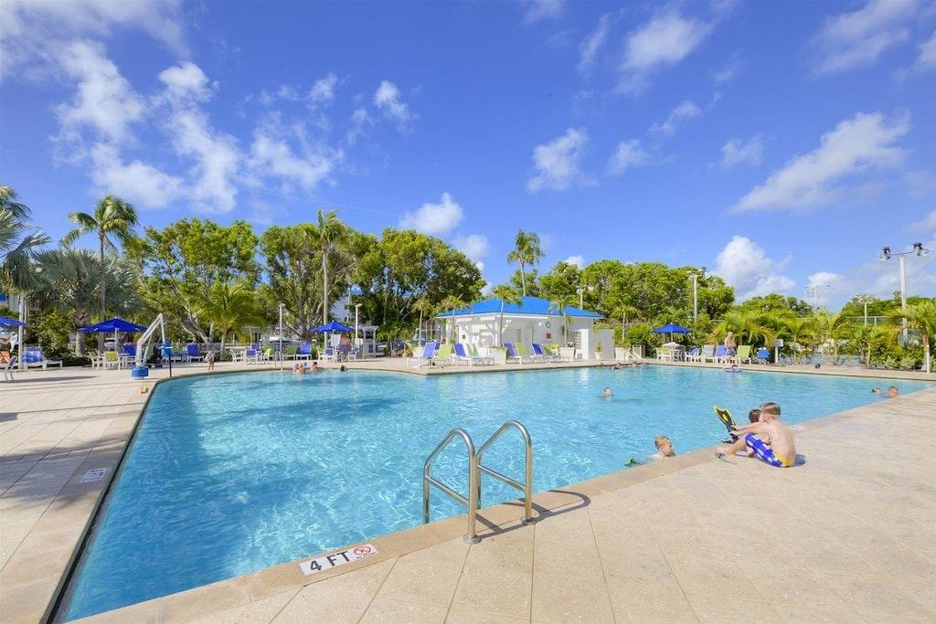 Ganze Wohnung, 2405 Ocean Pointe Suites in Tavernier, Monroe County