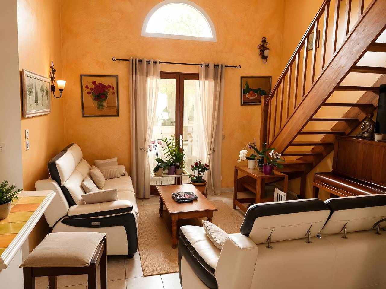 Villa 6 personnes avec piscine privée et Wi-Fi in Brue-Auriac, Région de Brignoles
