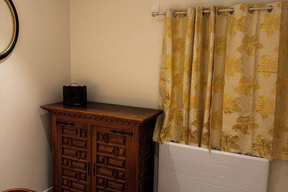 Entire apartment, Charming, cosy cottage near Paris and Disney in Gagny, Seine-Saint-Denis