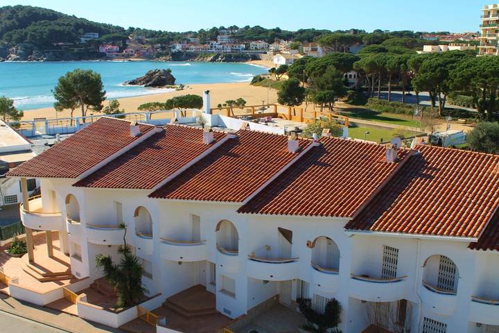Location de vacances pour 8 personnes, avec balcon dans San Juan De Palamos - 2