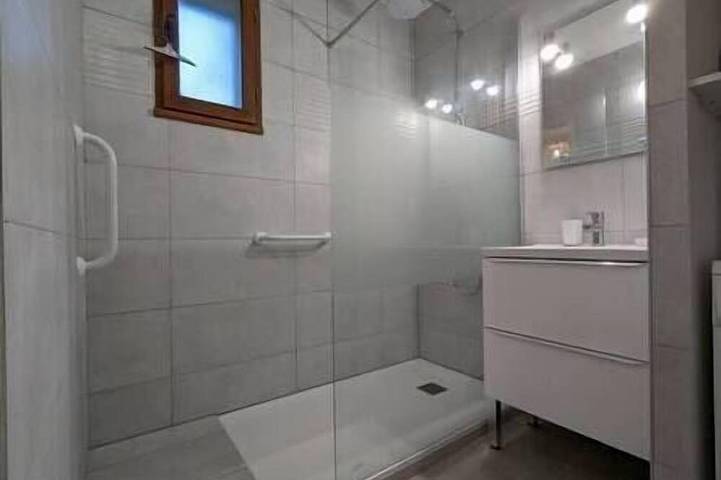 Appartement entier, Les jardins de Cybèle in Gréoux-les-Bains, Alpes-de-Haute-Provence