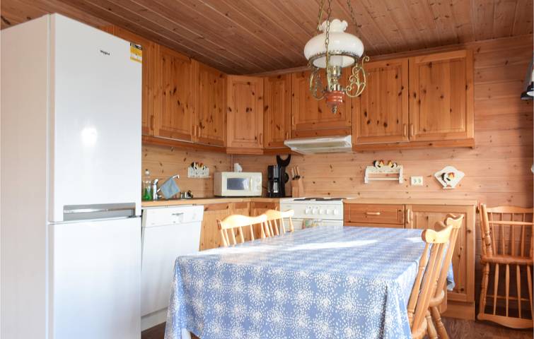 Ferienhaus für 8 Personen mit Garten in Lyngdal