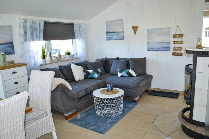 Modernes Ferienhaus direkt an der Nordsee in Wesselburenerkoog, Kreis Dithmarschen