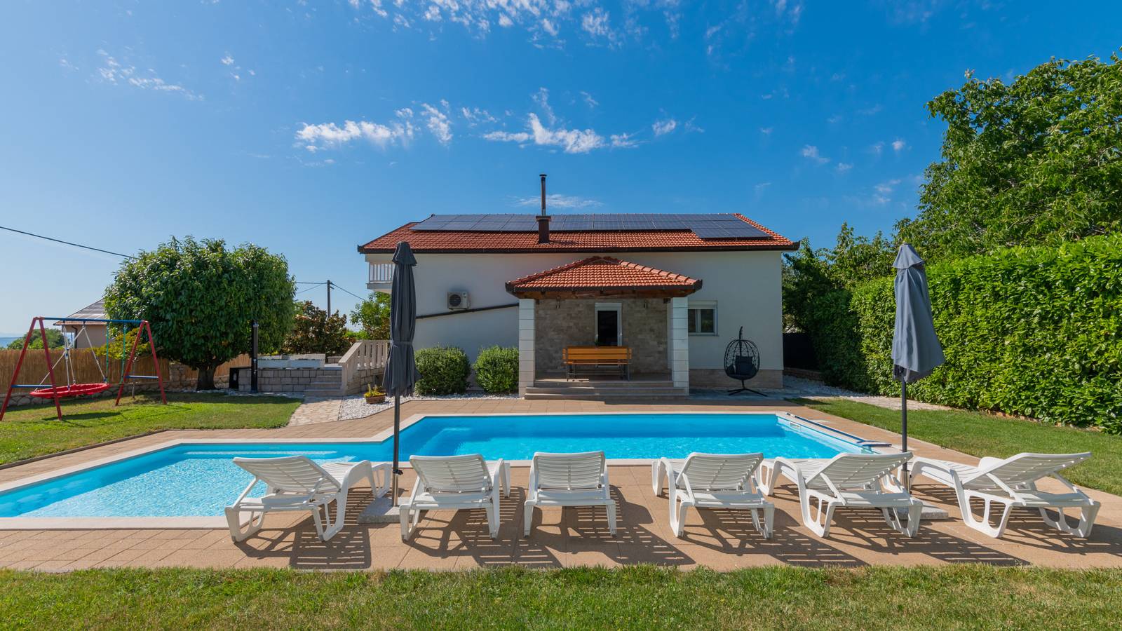Villa Jelavic - Makarska by Villas Guide in Imotski, Makarska Riviera