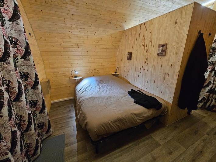 Location de vacances pour 2 personnes, avec Terrasse et Jardin à Montmartin-sur-Mer - 4