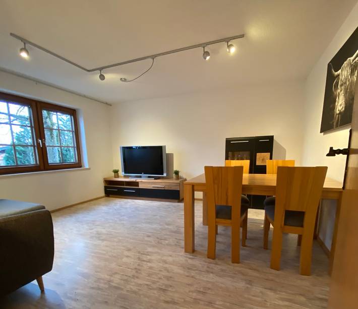 Ganze Wohnung, Ferienwohnung 'Schwarzwaldnest' mit privater Terrasse und Gemeinschaftsgarten in Dachsberg, Südschwarzwald