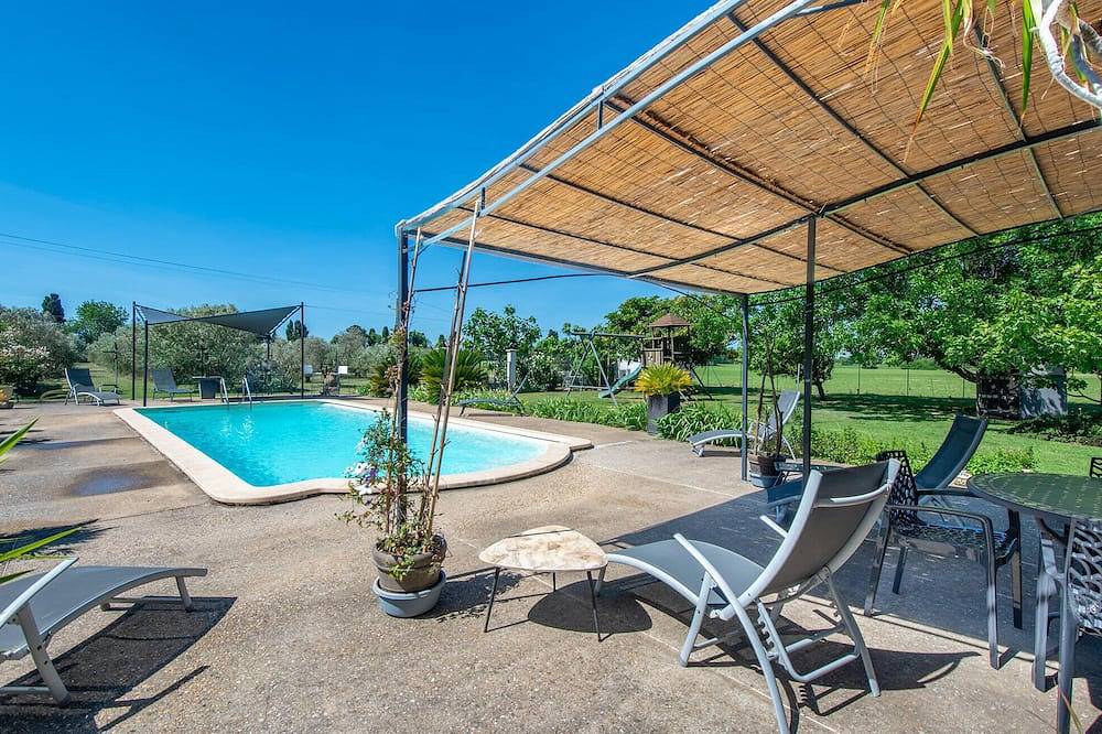 Preciosa casa en Moulès con Wifi in Arlés, Region de Arles