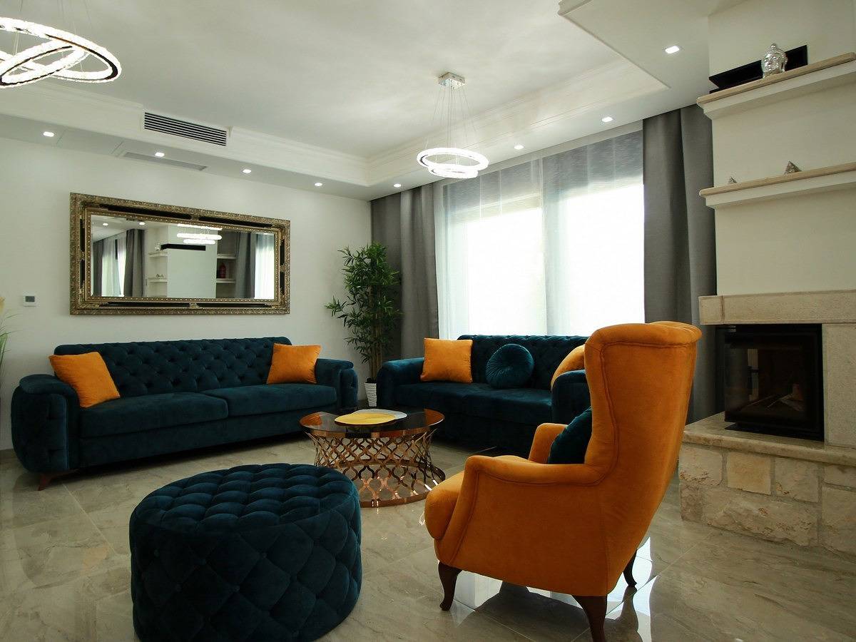 Luxusvilla mit fünf Zimmern und privatem Pool in Malinska in Malinska-Dubašnica, Krk