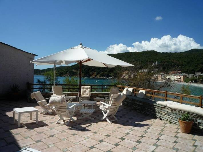 Location de vacances pour 10 personnes, avec Balcon et Terrasse ainsi que Jardin et Vue dans Plage De La Marine De Meria - 2