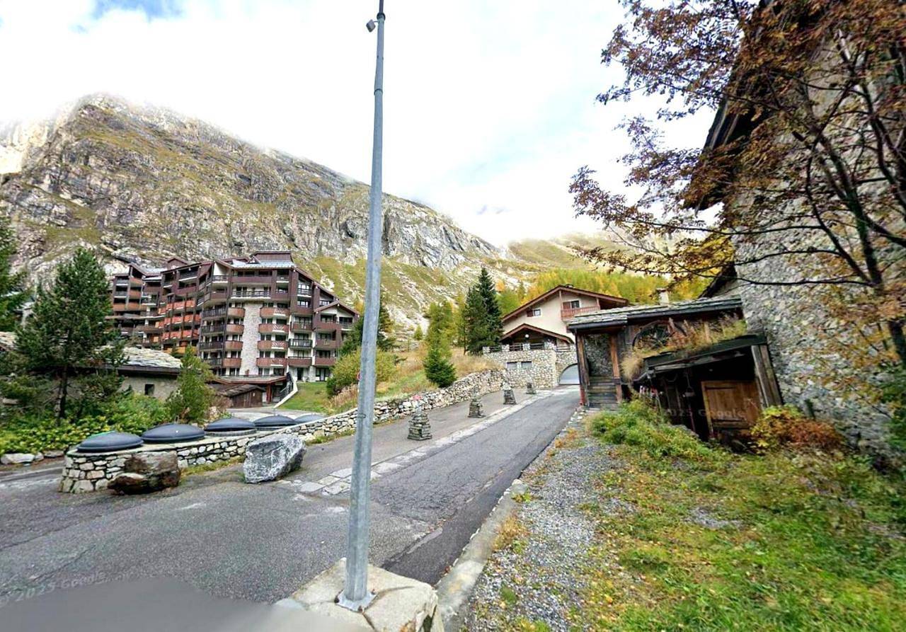 Four-Bedroom Holiday Home in Val-d'Isère, Massif du Ruitor