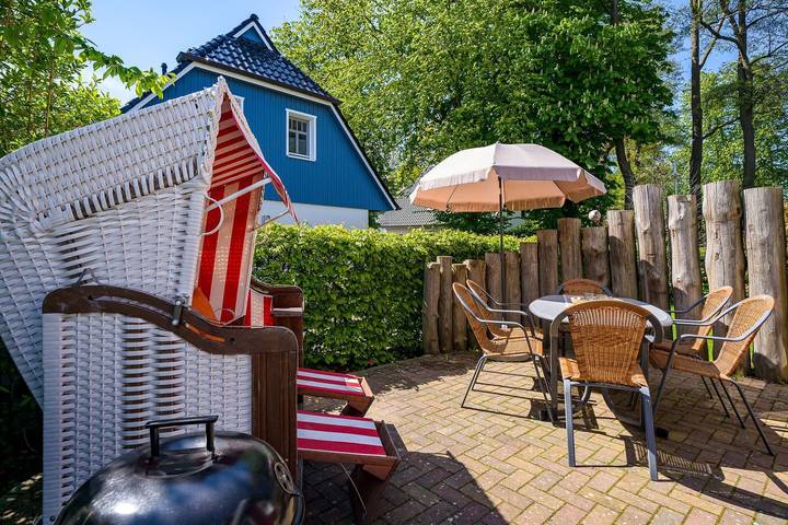 Ferienhaus für 8 Personen, mit Terrasse und Sauna in Prerow - 3