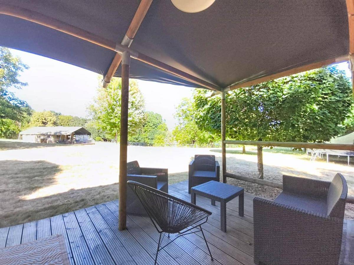 Lodge La Vie Joyeuse in Vigeois, Région de Brive-la-Gaillarde