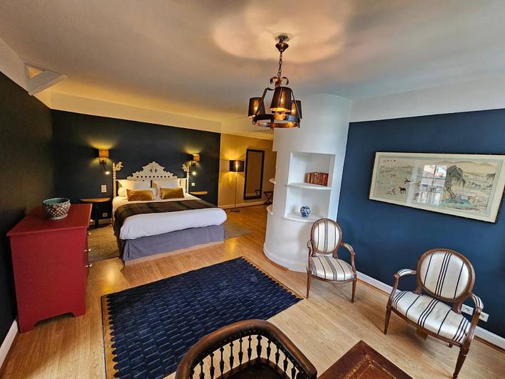 Maison de vacances pour 3 personnes, avec vue ainsi que jardin et piscine
