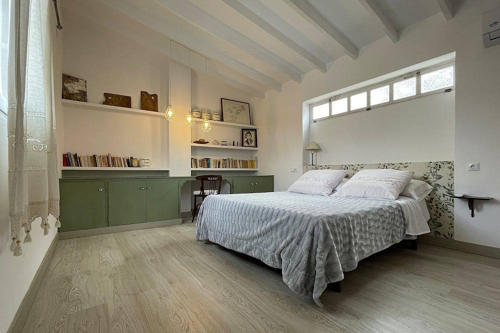 Village house with patio in Altea Dorf, Altea