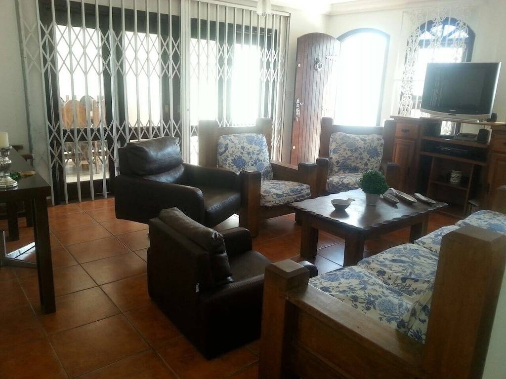 Schönes Haus am Strand! Balneário florida !! in Solemar, Praia Grande