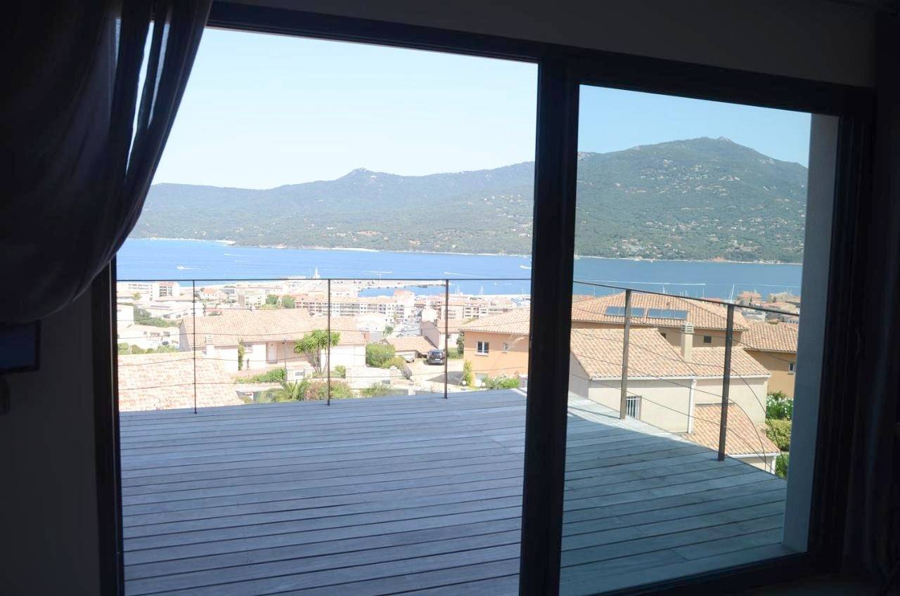 Double Room with Terrace and Sea View in Propriano, Arrondissement de Sartène