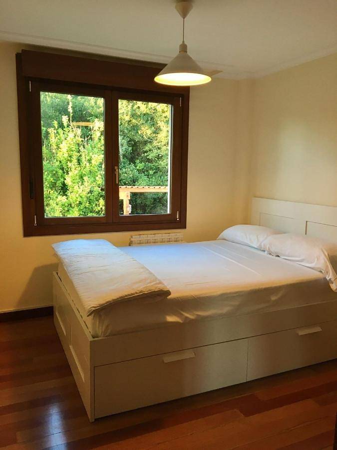 Casa rural para 8 personas, con jardín además de vistas y piscina en Villaviciosa  - 4