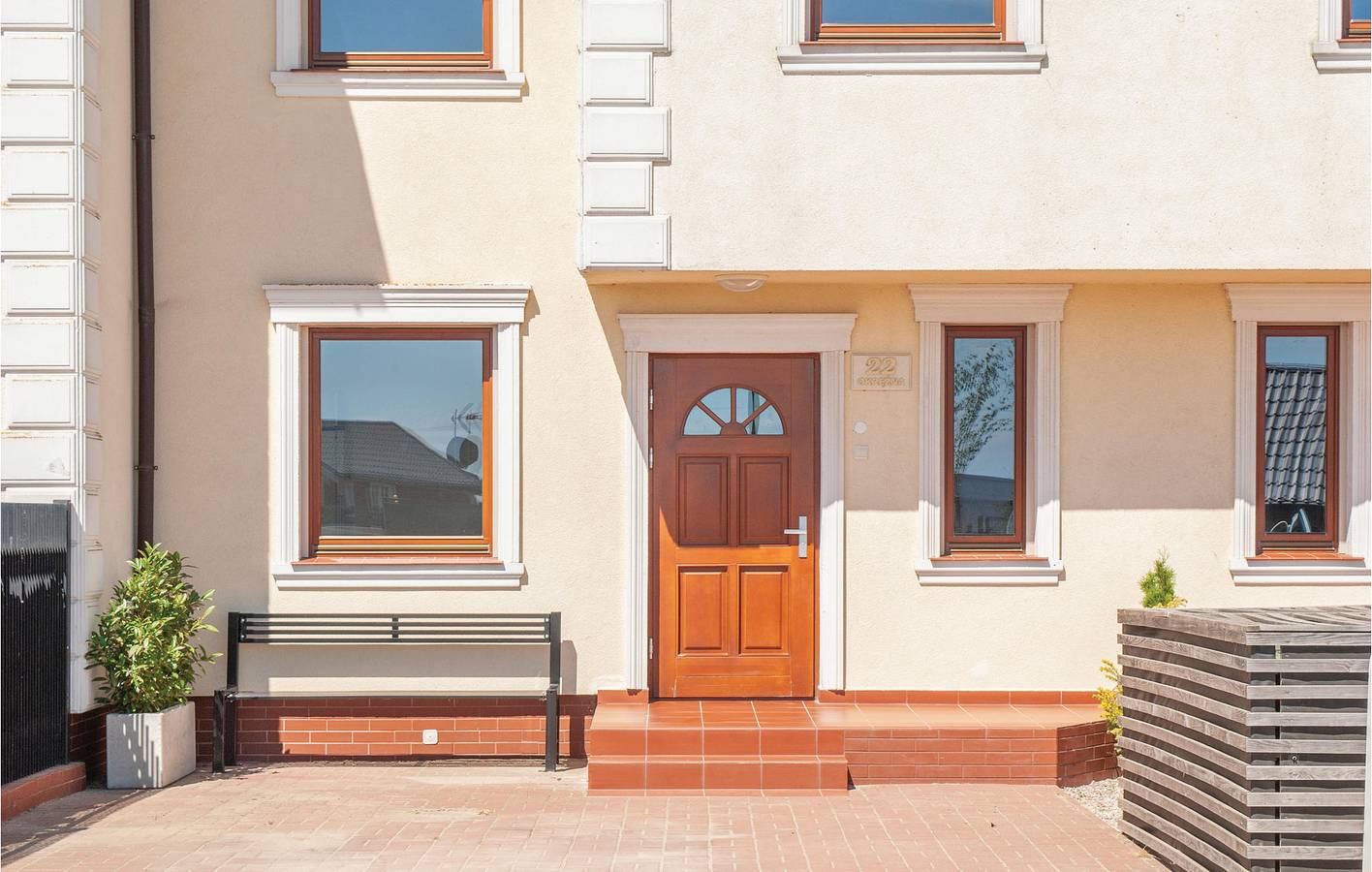 Ferienhaus für 14 Personen mit Terrasse in Mielno, Powiat Koszaliński
