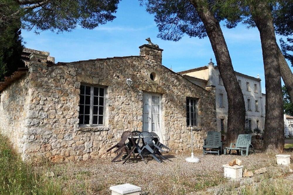 Location pavillon de vacances T2  dans le Haut Var in Tavernes, Région de Brignoles
