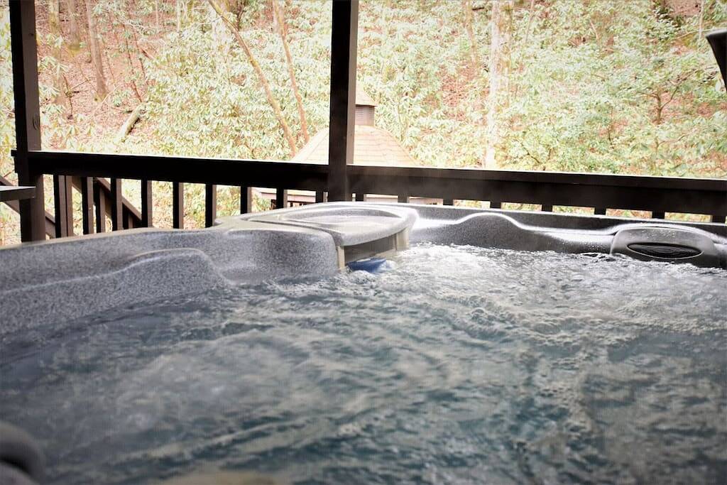 Whispering Creek Cabin - Wlan, Whirlpool, Creekside Pavillon in Chattahoochee National Forest