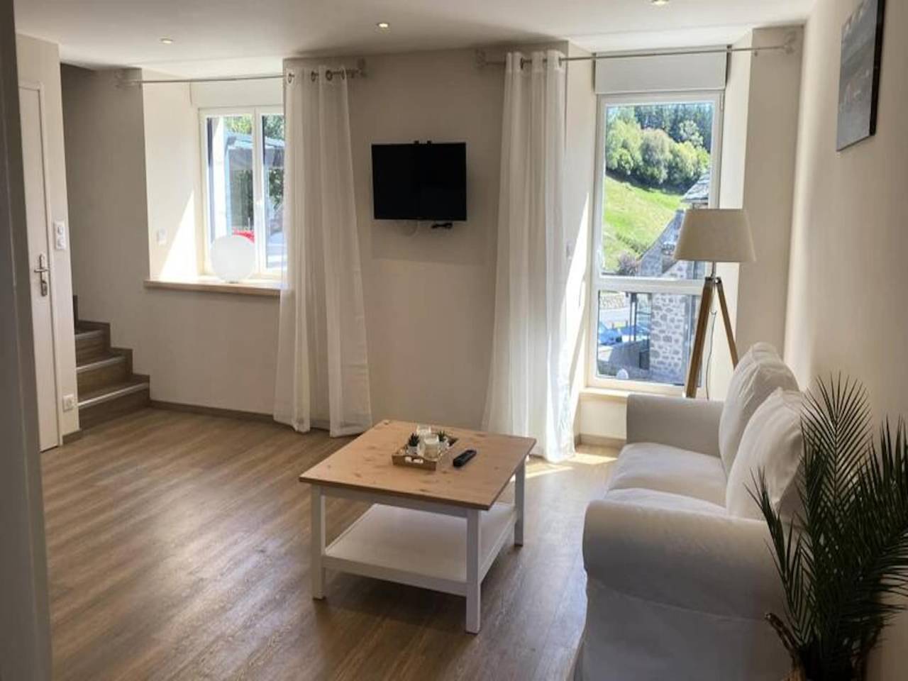 Appartement entier, Maison de vacances à La truyère in La Chaldette, Brion (Lozère)