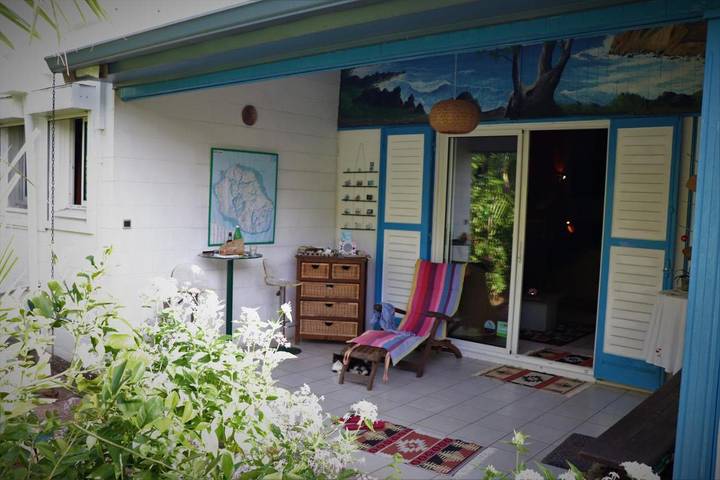 Chambre d’hôte pour 3 personnes, avec terrasse et jardin dans Piton de la Fournaise - 3