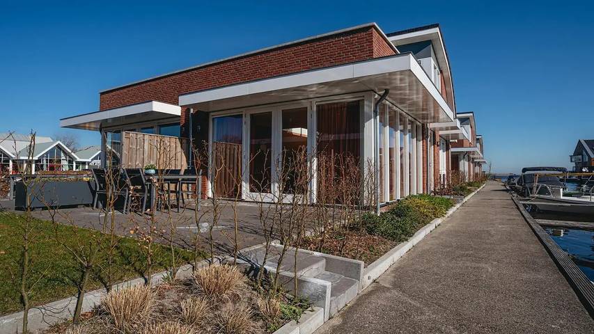 Location de vacances pour 7 personnes, avec jardin à Uitgeest