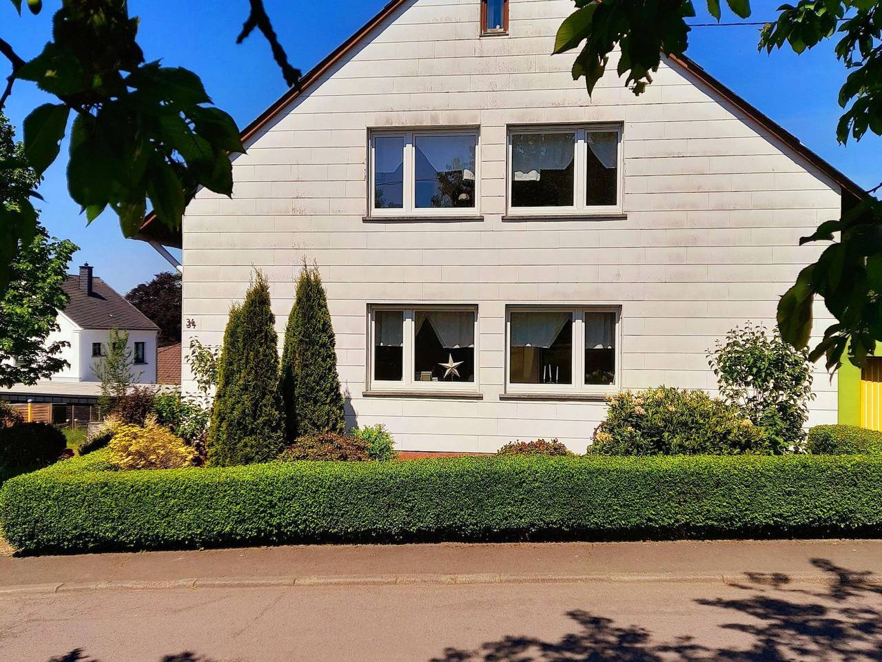 Ganze Ferienwohnung, Ferienwohnung "Symphony" - Appartement/Fewo, Dusche, Wc, 2 Schlafräume in Kell am See, Landkreis Trier-Saarburg