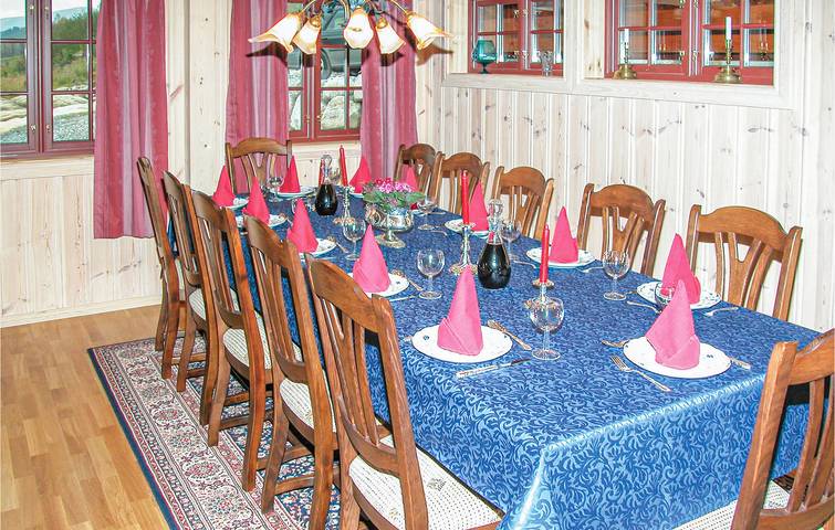 Ferienhaus für 10 Personen mit Terrasse in Sogndal