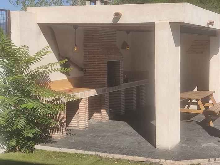 Casa rural para 11 personas, con jacuzzi además de piscina y jardín en Cuenca del Alberche - 3