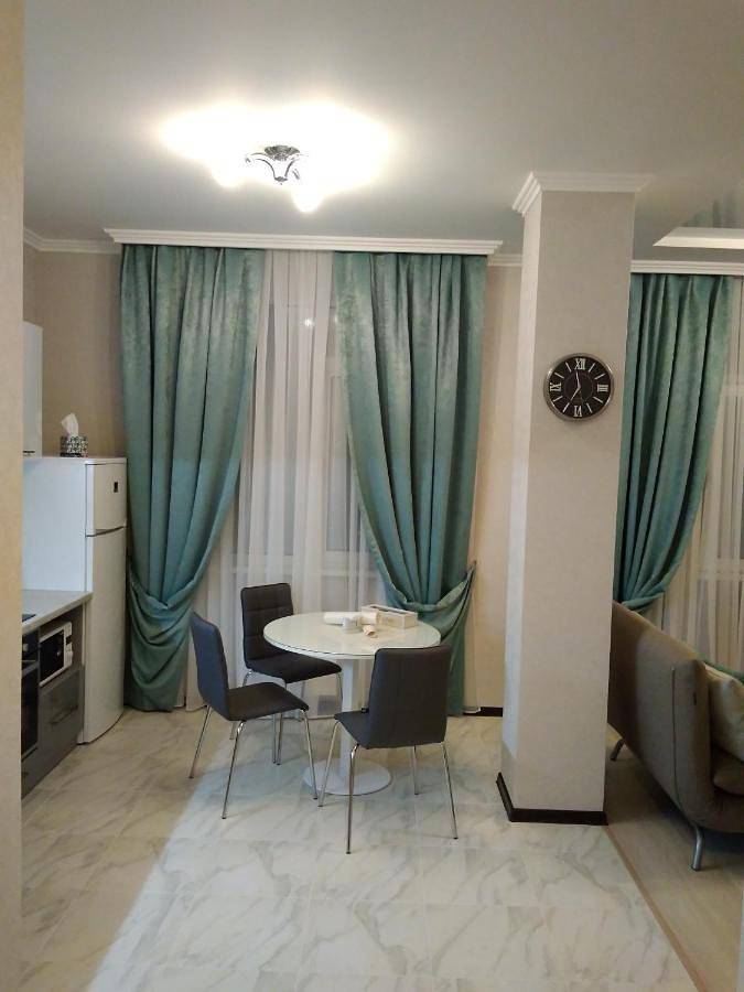 Appartement de vacances pour 3 personnes, avec piscine ainsi que sauna et vue