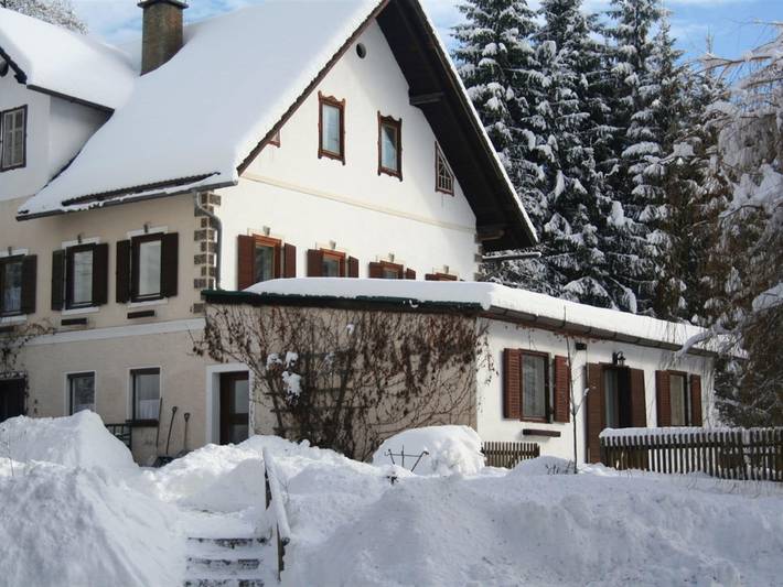 Ferienhaus für 8 Personen, mit Terrasse und Garten sowie Pool in Gitschtal