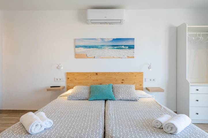 Apartamento entero, Estudio Con Balcón y Vistas Calle in Portocolom, Felanitx