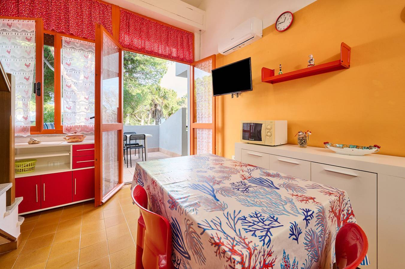 Ganze Wohnung, Ferienwohnung 'San Vincenzo Podere San Luigi' mit Privatterrasse, Balkon und Klimaanlage in San Vincenzo, Etruskische Küste