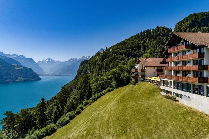 Hotel für 2 Personen, mit Balkon und Terrasse sowie Ausblick in Seelisberg