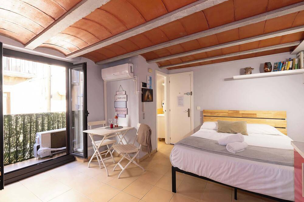 Entire apartment, Roman Quarter • Trinquet in Tarragona, Costa Dorada