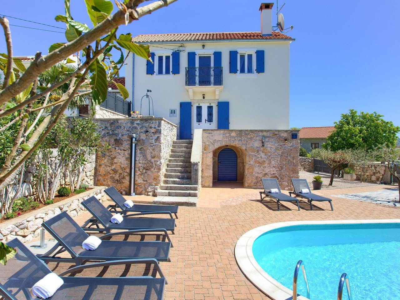 Steinvilla Margaret mit Pool und besonderem Flair in Garica, Krk