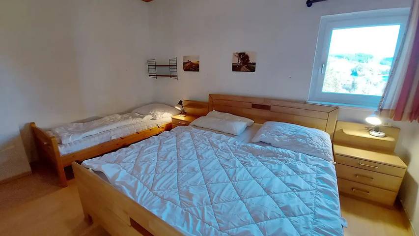 Bungalow für 6 Personen, mit Balkon und Pool sowie Sauna in der Steiermark - 3