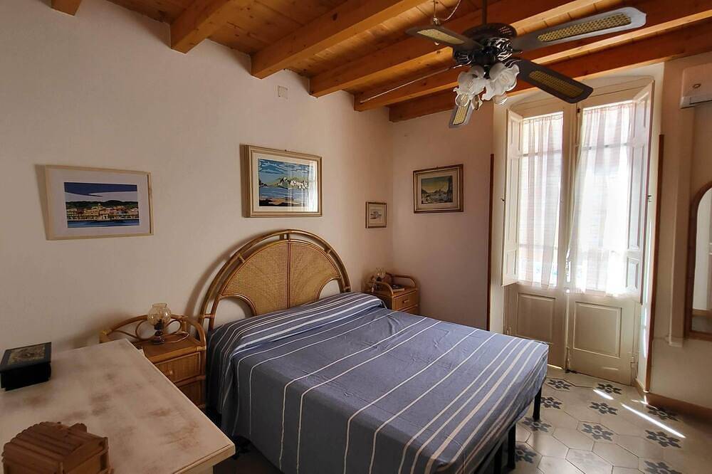 Apartamento entero, Giuliana and Nino's Nest. in Carloforte, Provincia de Carbonia-Iglesias