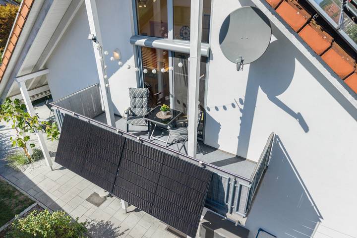 Entire apartment, Apartment 'Haus Schlössleblick' with Mountain View, Balcony and Wi-Fi in Oberwolfach, Kinzig Valley
