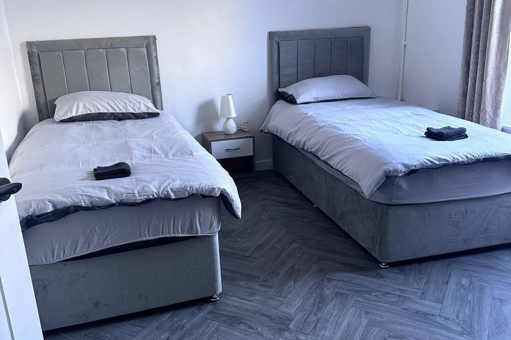 2 bedroom house in central swansea in Swansea, Swansea region