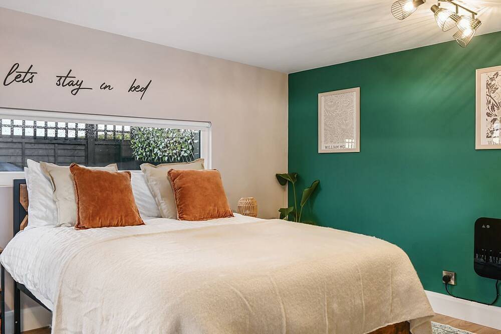 Pilgrim -  a holiday let that sleeps 2 guests  in 1 bedroom in Tenterden, Ashford region