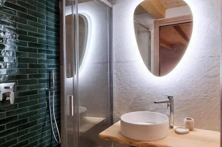 Appartamento intero, Alpine Chic Retreat in Courmayeur, Massiccio del Monte Bianco